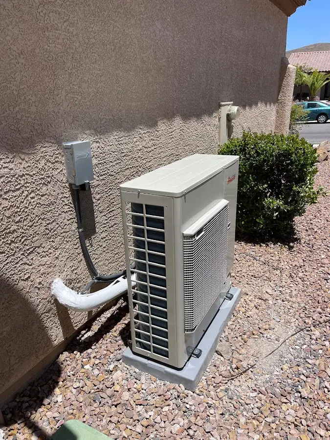 Residential air conditioning condenser unit in Atwater